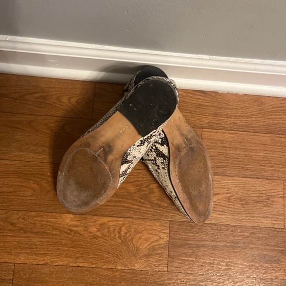 Zebra print flats - Picture 2 of 2